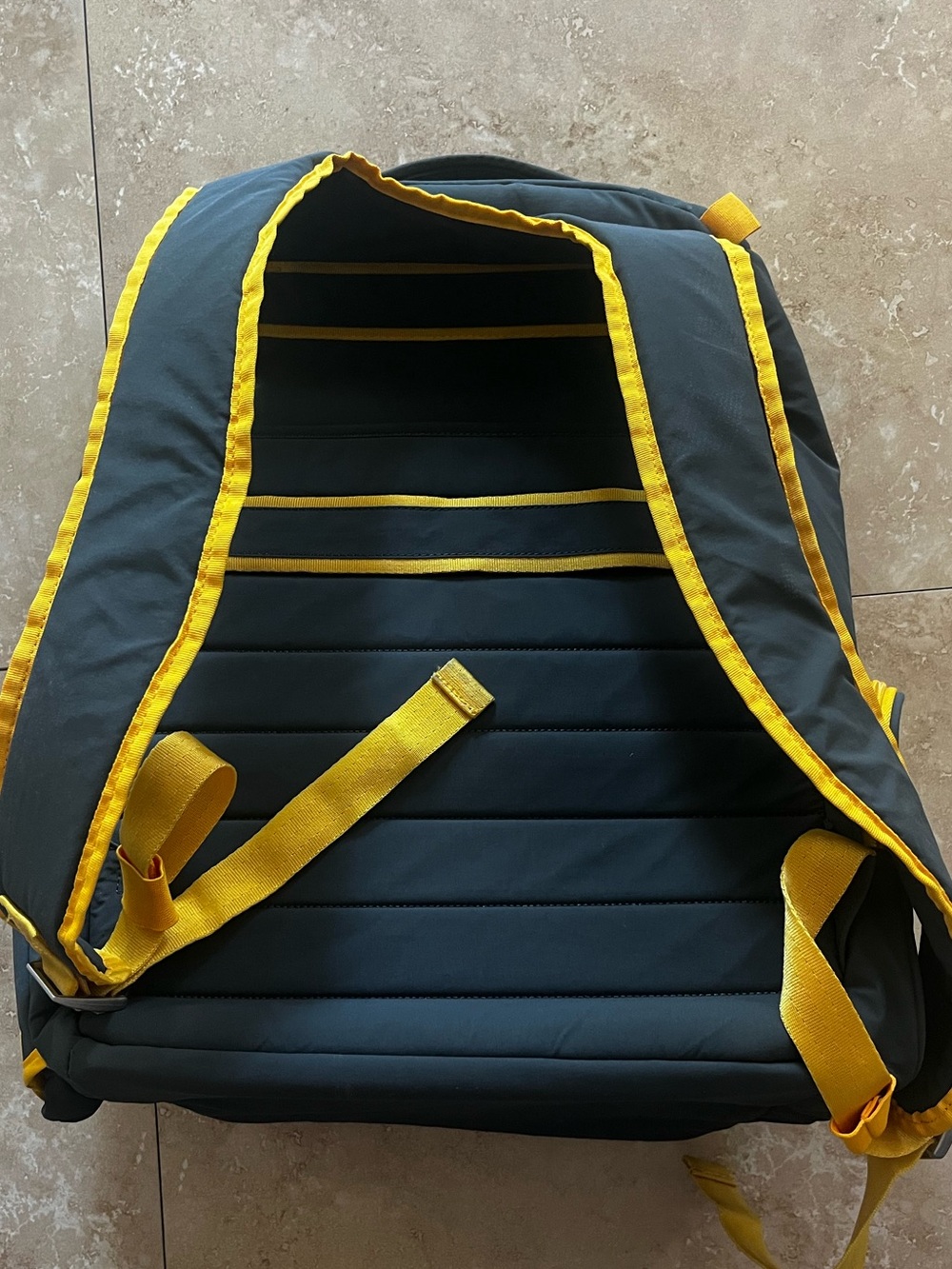 Lug Backpack - Picture 2 of 3